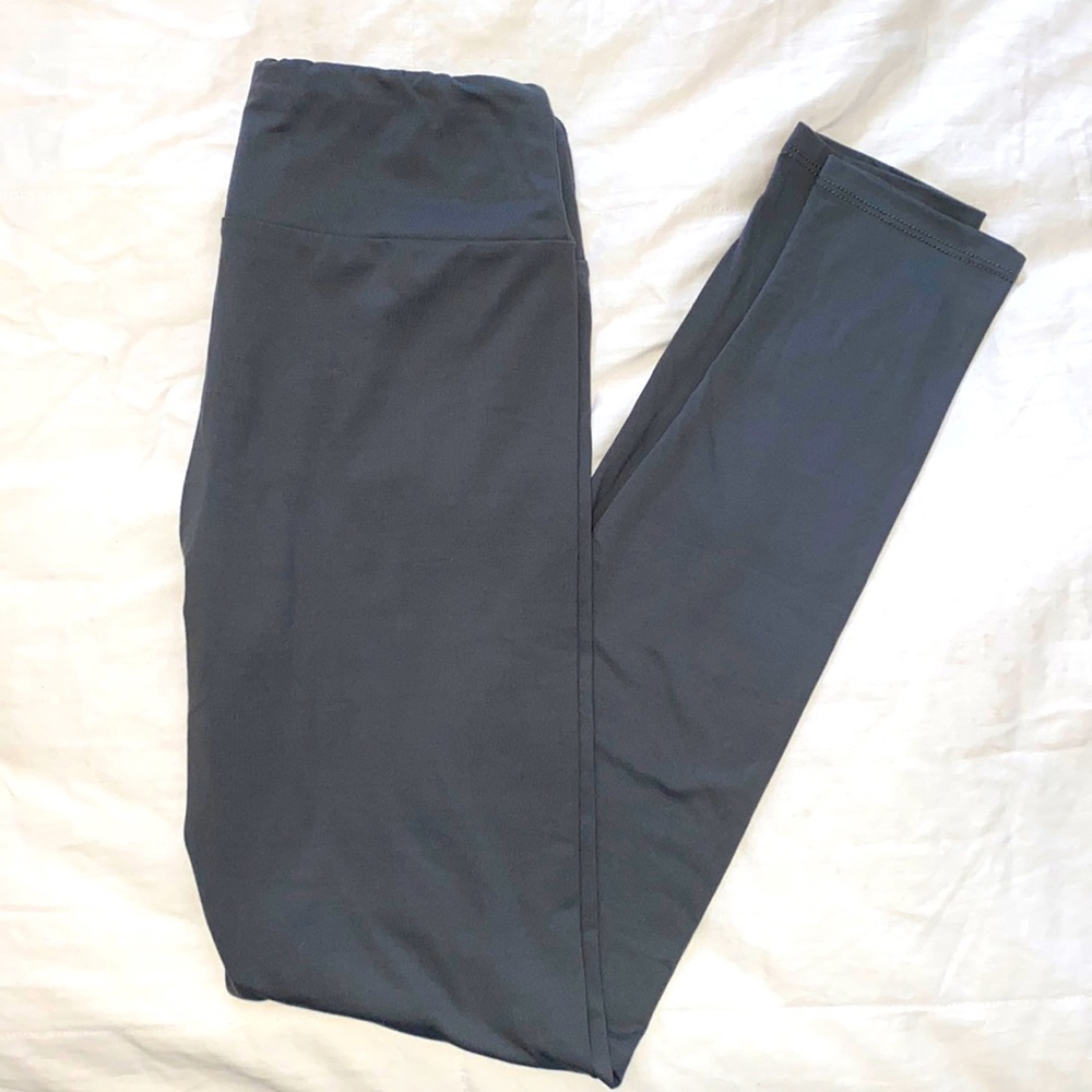 LuLaRoe one size gray leggings